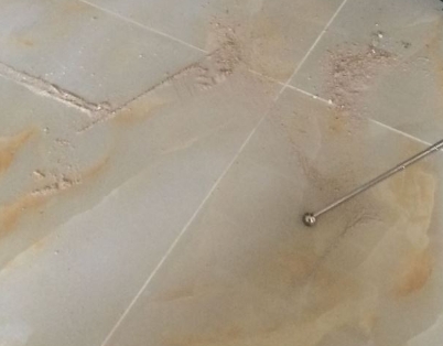 安达瓷砖空鼓维修公司分享粘合剂选择不当在瓷砖铺贴过程中可能导致以下问题