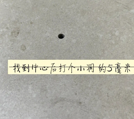安达瓷砖空鼓维修公司专业解答在瓷砖铺贴过程中，如果砂料搅拌不均匀，将会带来以下问题